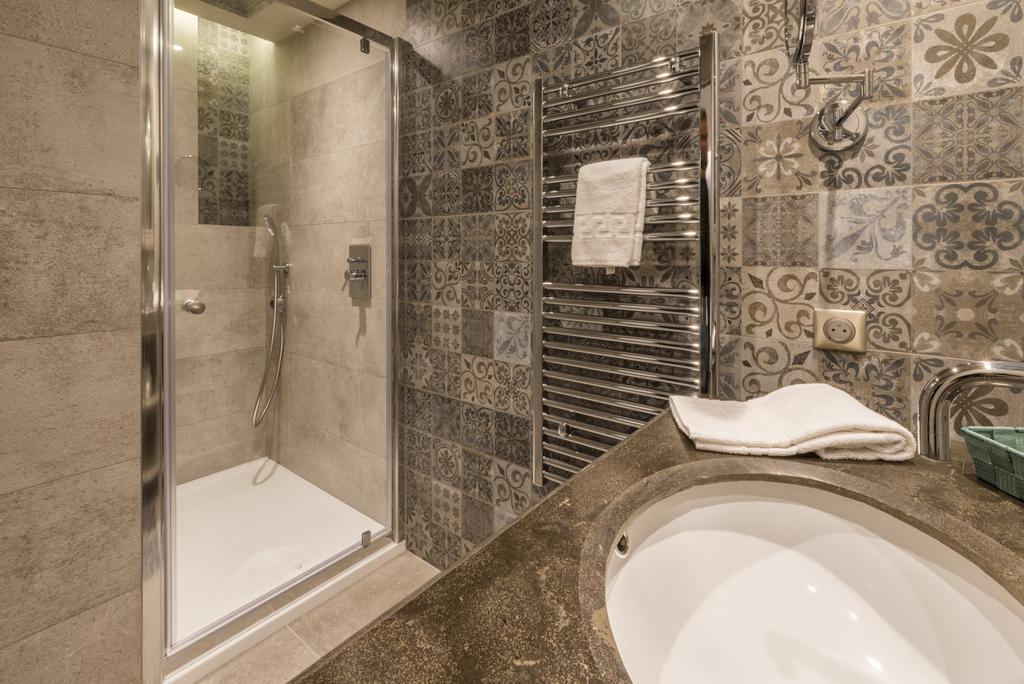 Hotel Nouvel Du Commerce 3*