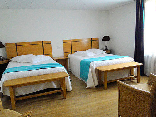 Nouvel Du Commerce Hotel